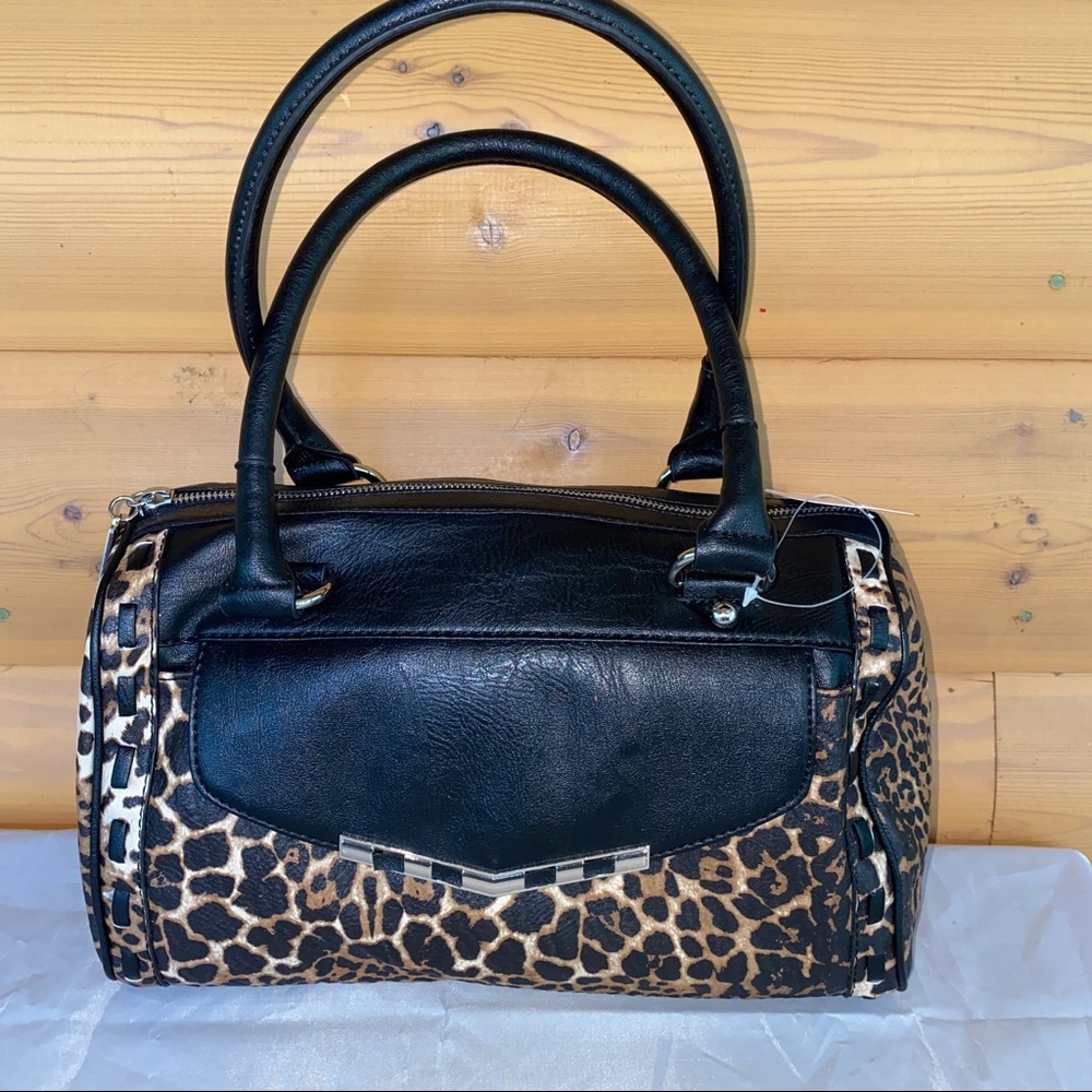 Jessica Simpson Women’s Satchel Bag New